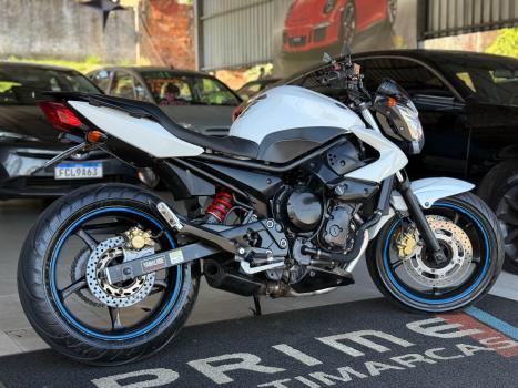 YAMAHA XJ6 600 N, Foto 8