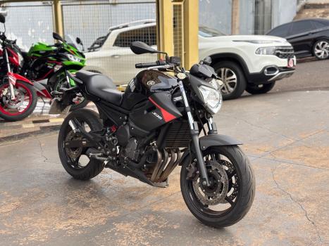 YAMAHA XJ6 600 N, Foto 1