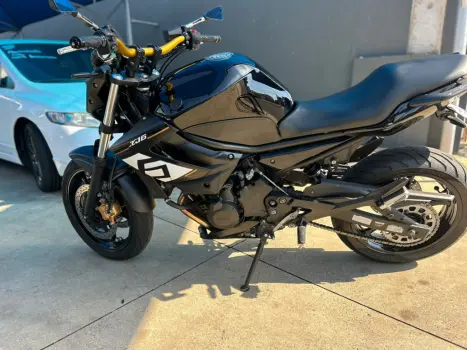YAMAHA XJ6 600 SP, Foto 2