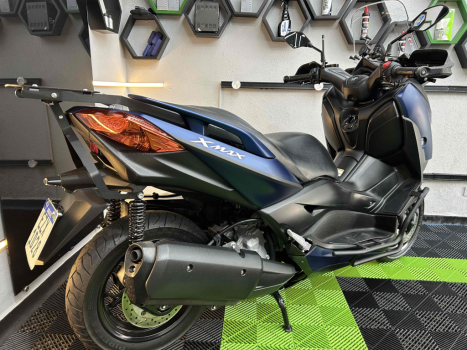 YAMAHA Xmax 250 , Foto 3