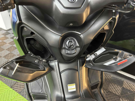 YAMAHA Xmax 250 , Foto 12