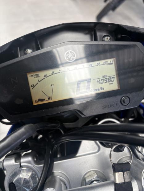 YAMAHA XTZ 250 LANDER, Foto 5