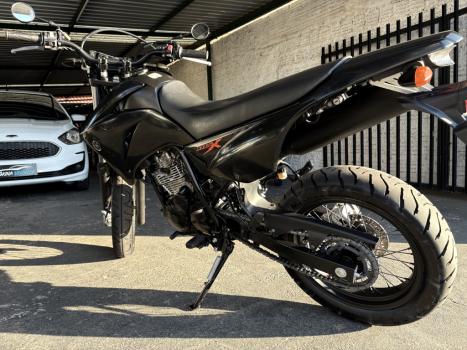 YAMAHA XTZ 250 LANDER, Foto 2