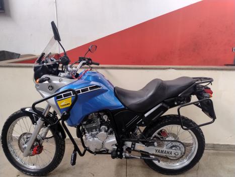 YAMAHA XTZ 250 TENER, Foto 1