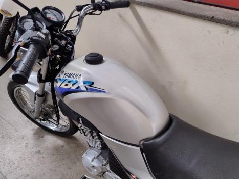 YAMAHA YBR 125 E, Foto 5