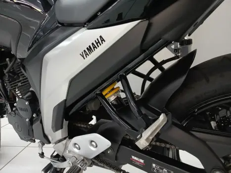 YAMAHA YS Fazer 250 , Foto 14