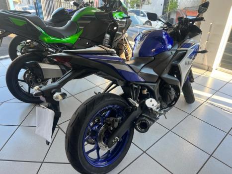 YAMAHA YZF R3 300 , Foto 5