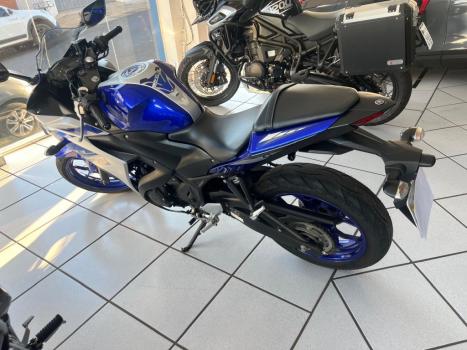 YAMAHA YZF R3 300 , Foto 8