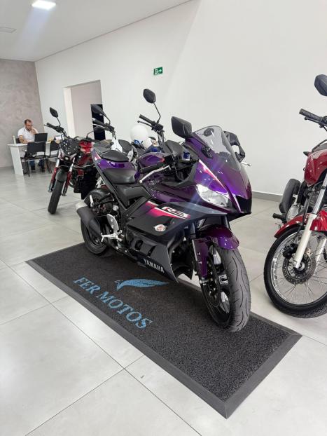 YAMAHA YZF R3 320 ABS, Foto 7