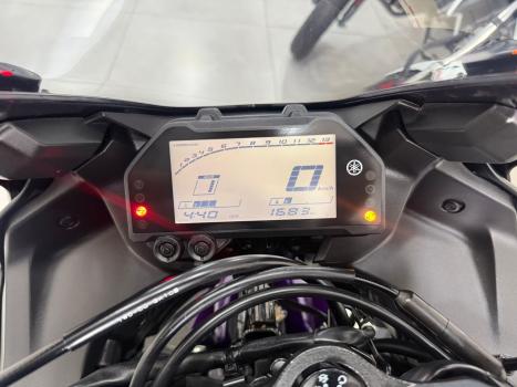 YAMAHA YZF R3 320 ABS, Foto 8