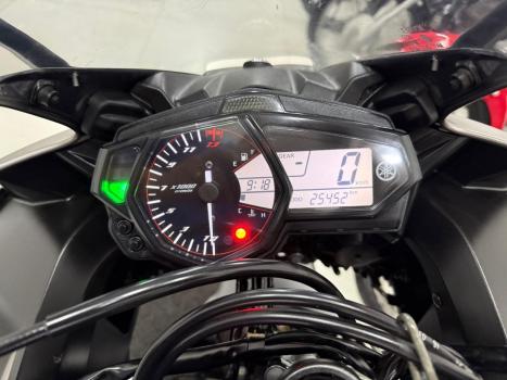 YAMAHA YZF R3 320 ABS, Foto 8