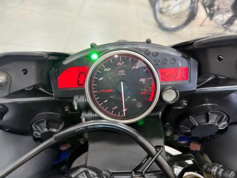 YAMAHA YZF R6 600 , Foto 10
