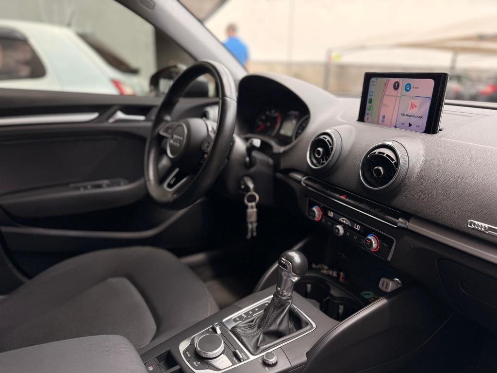 AUDI A3 Sedan - Foto