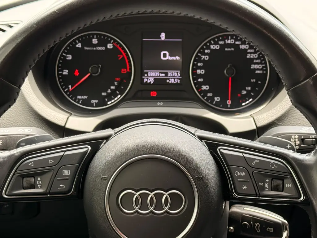 AUDI A3 Sedan - Foto