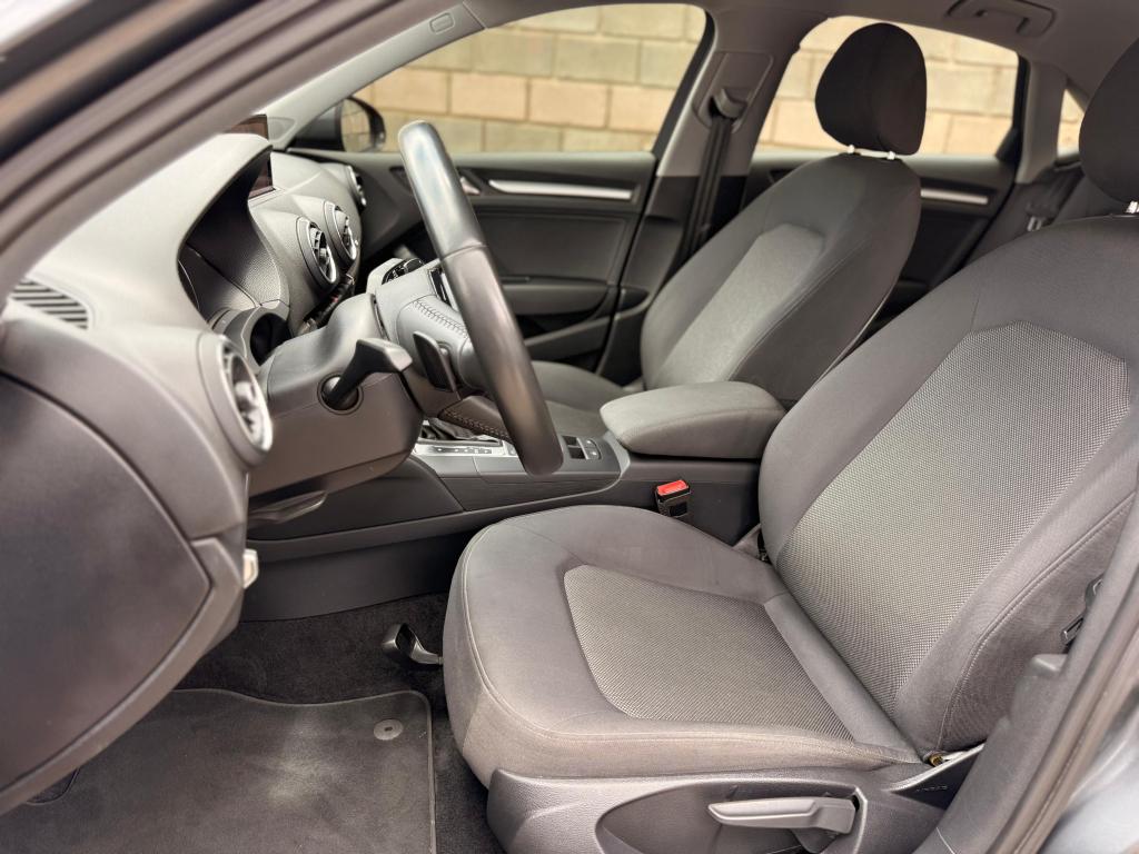 AUDI A3 Sedan - Foto