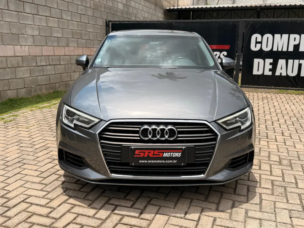 AUDI A3 Sedan - Foto