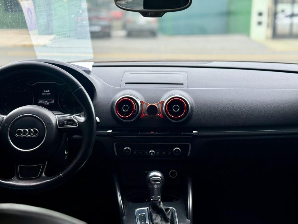 AUDI A3 Sedan - Foto