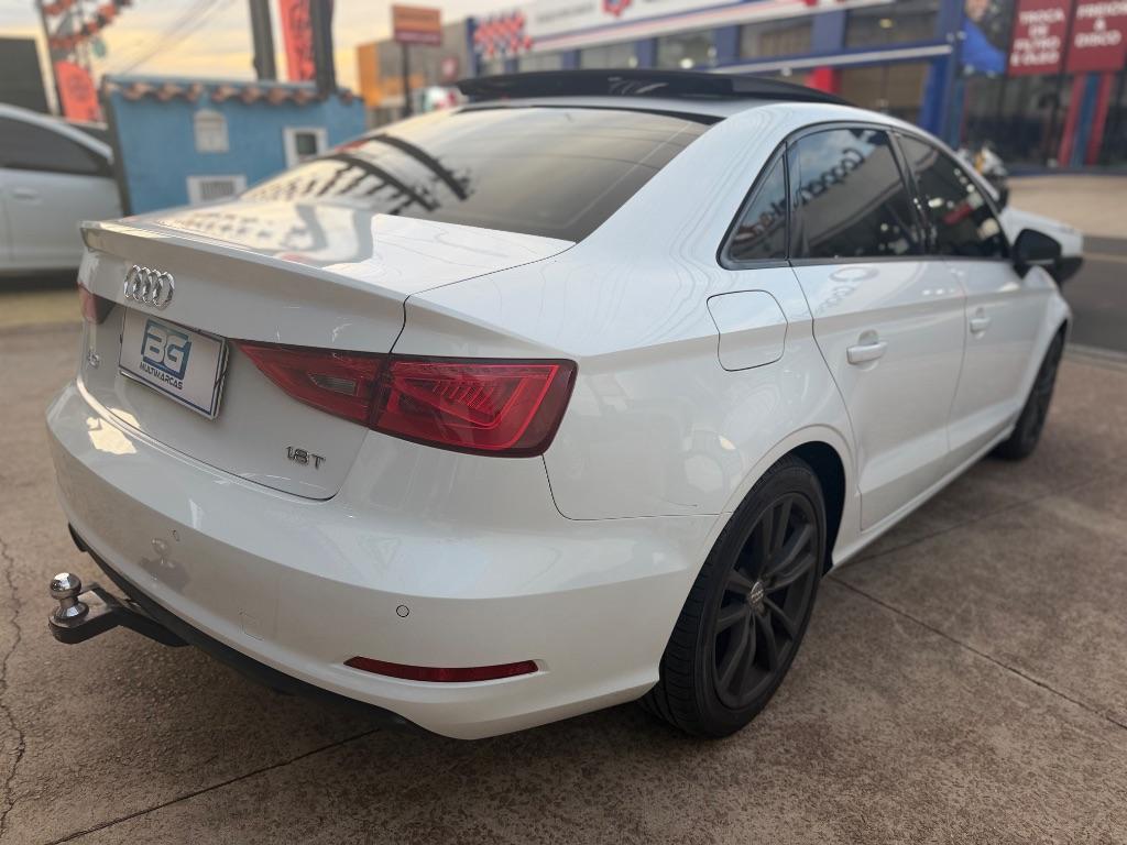 AUDI A3 Sedan - Foto