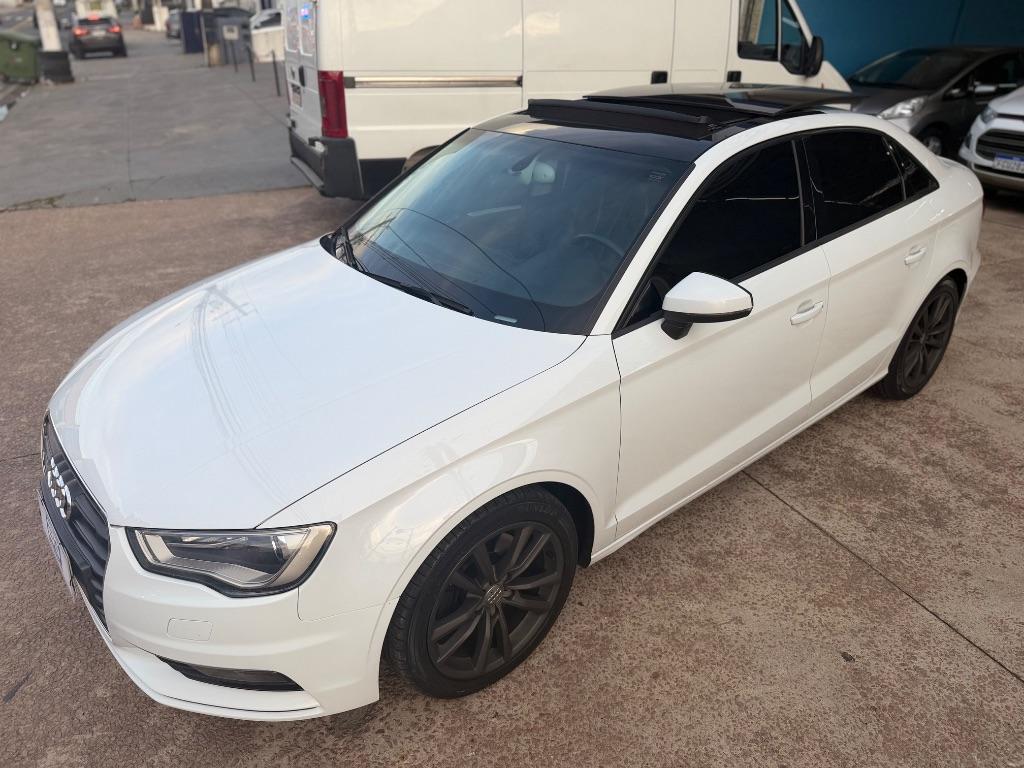 AUDI A3 Sedan - Foto