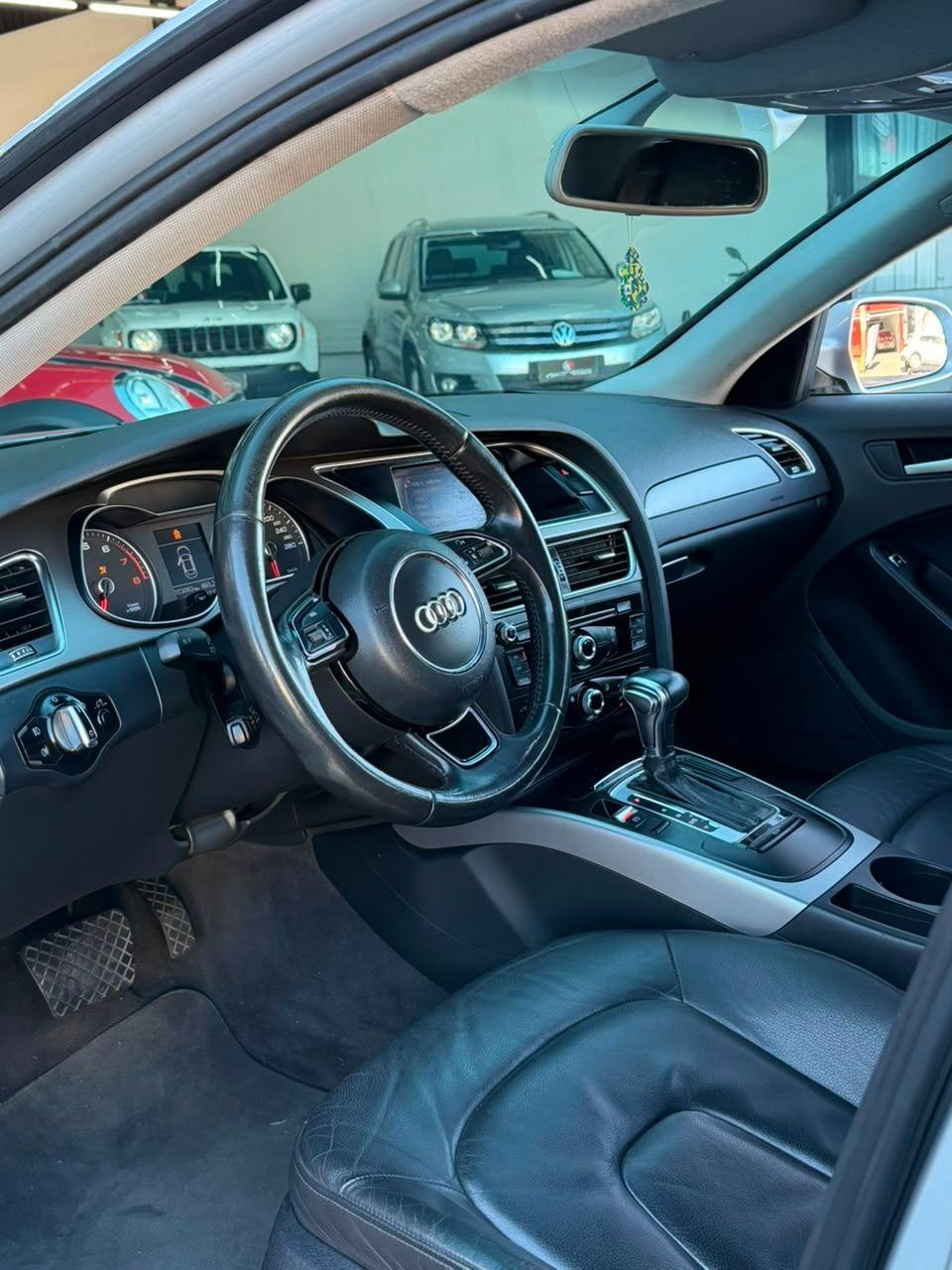 AUDI A4 - Foto