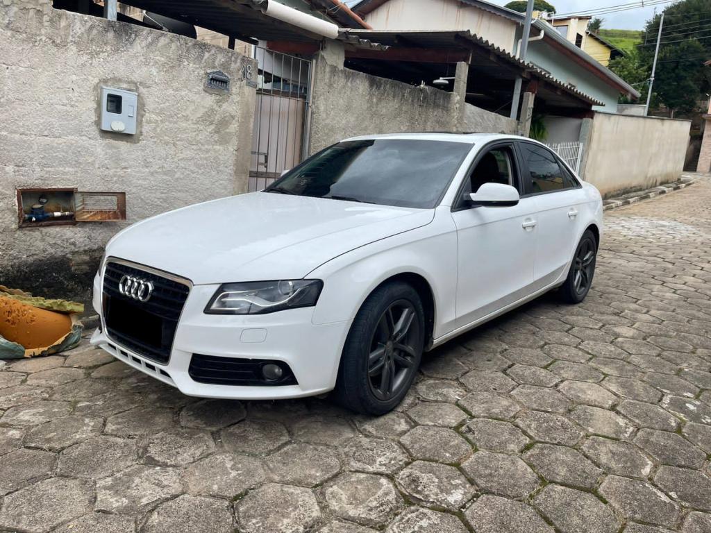 AUDI A4 - Foto