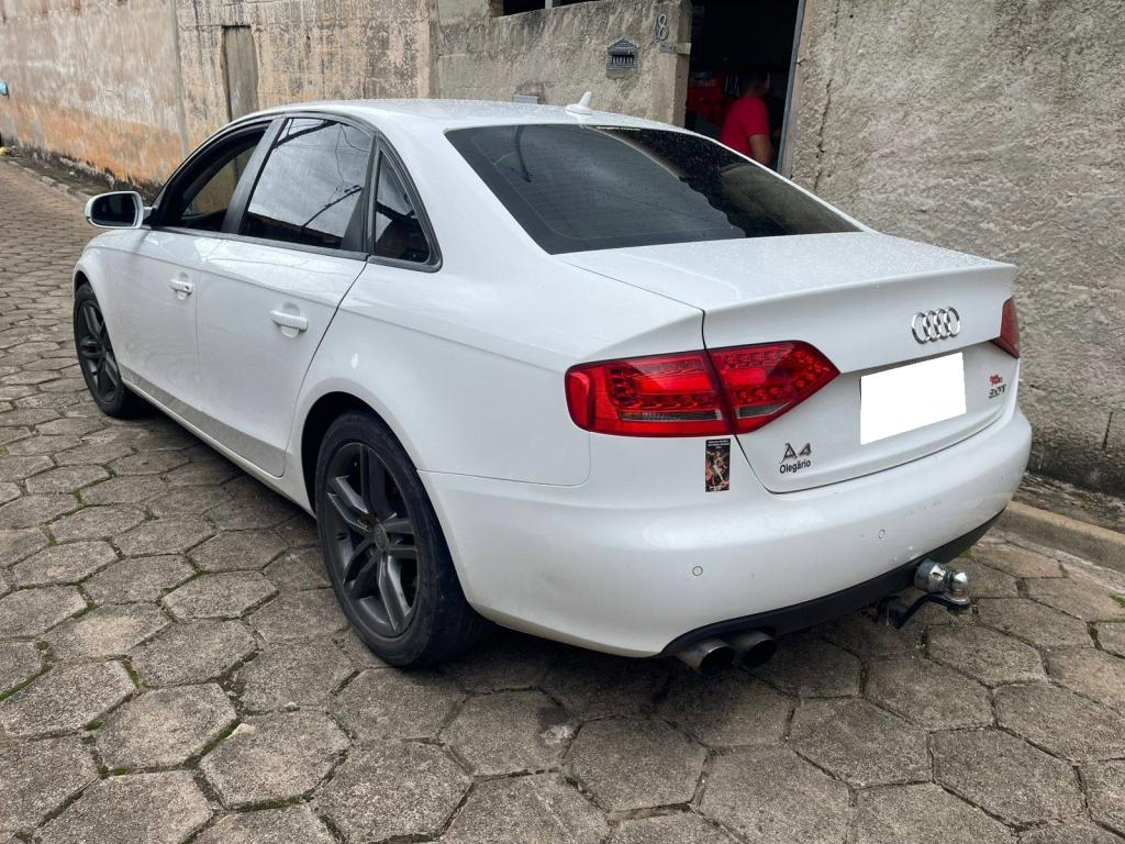 AUDI A4 - Foto