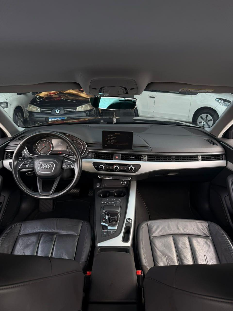 AUDI A4 - Foto
