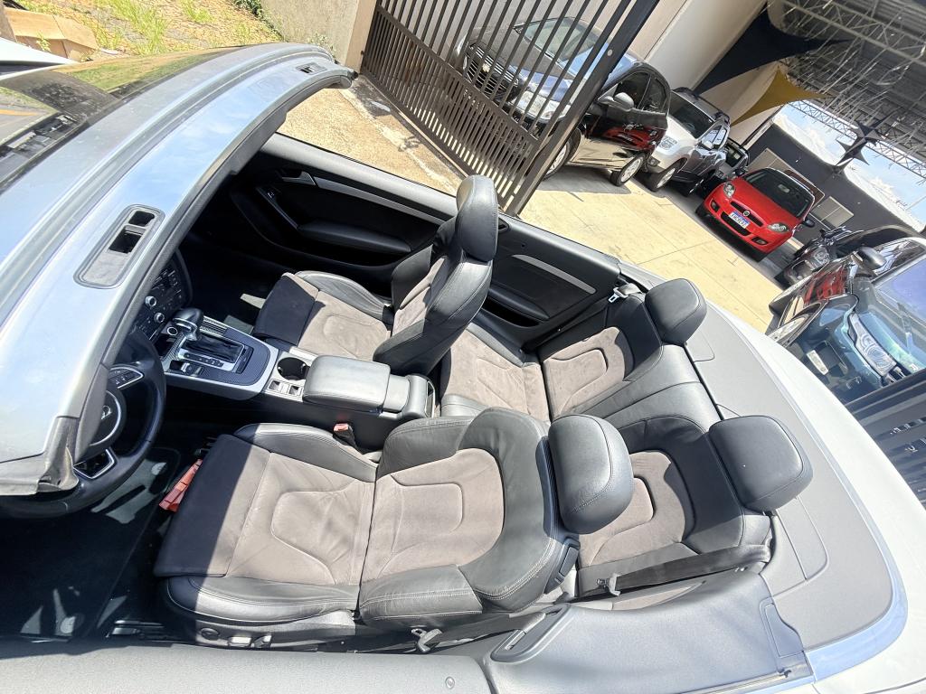 AUDI A5 Cabriolet - Foto