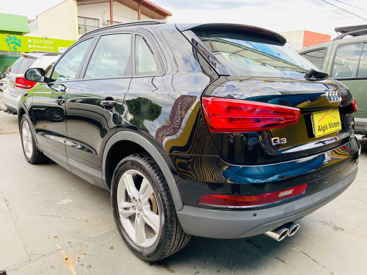 AUDI Q3 - Foto