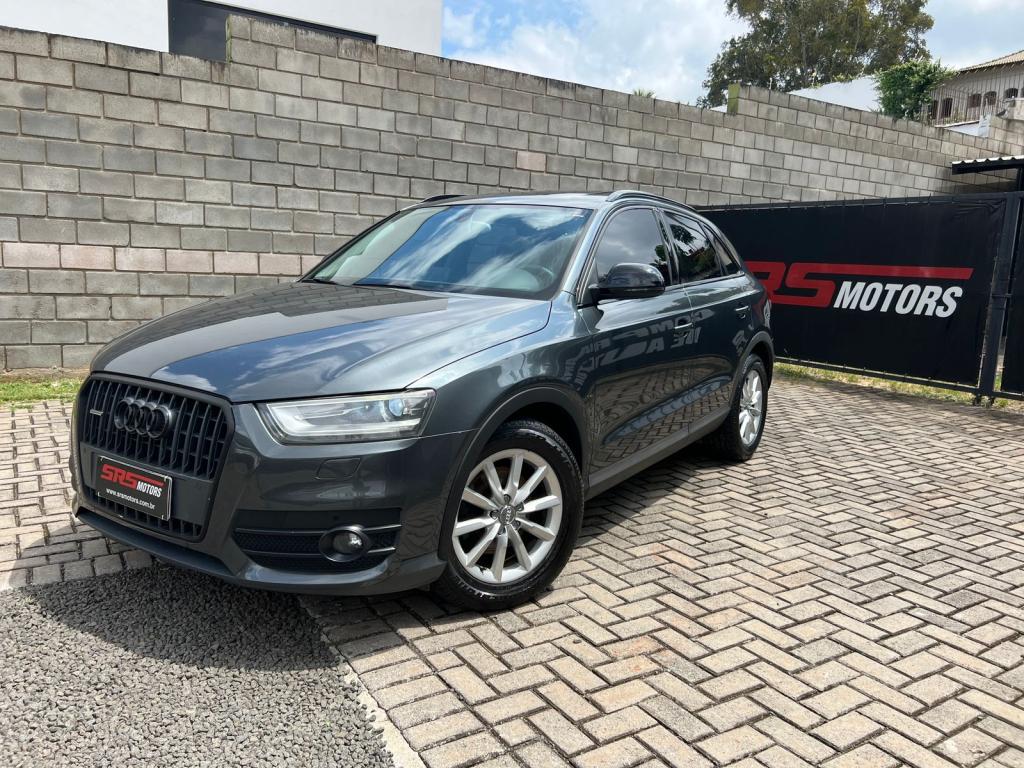 AUDI Q3 - Foto