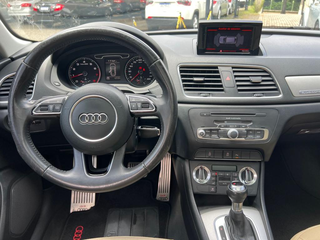 AUDI Q3 - Foto