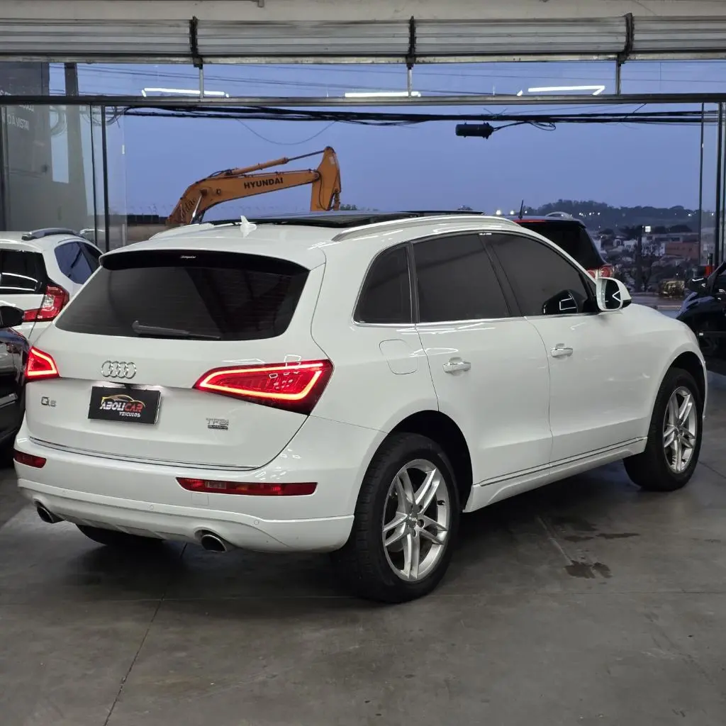 AUDI Q5 - Foto
