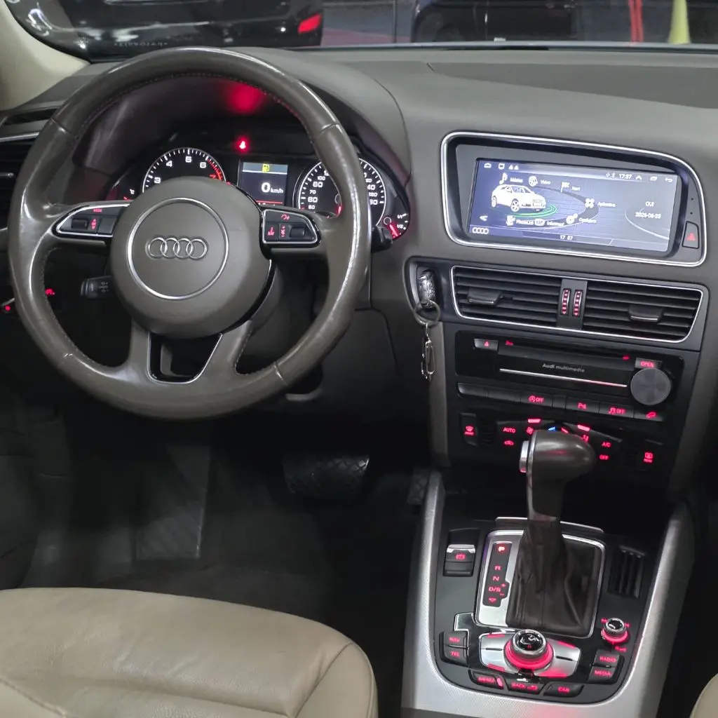 AUDI Q5 - Foto