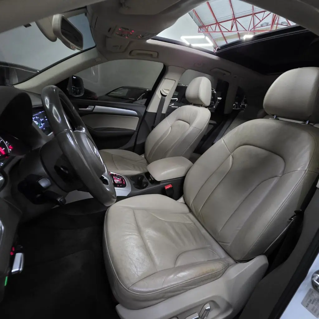 AUDI Q5 - Foto