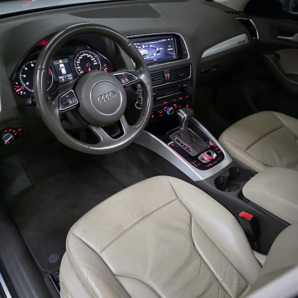 AUDI Q5 - Foto
