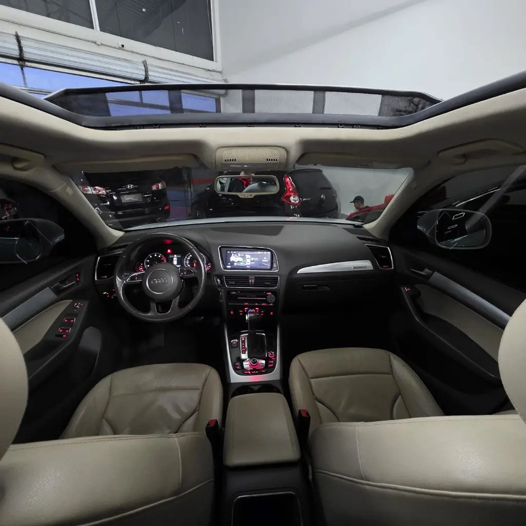 AUDI Q5 - Foto