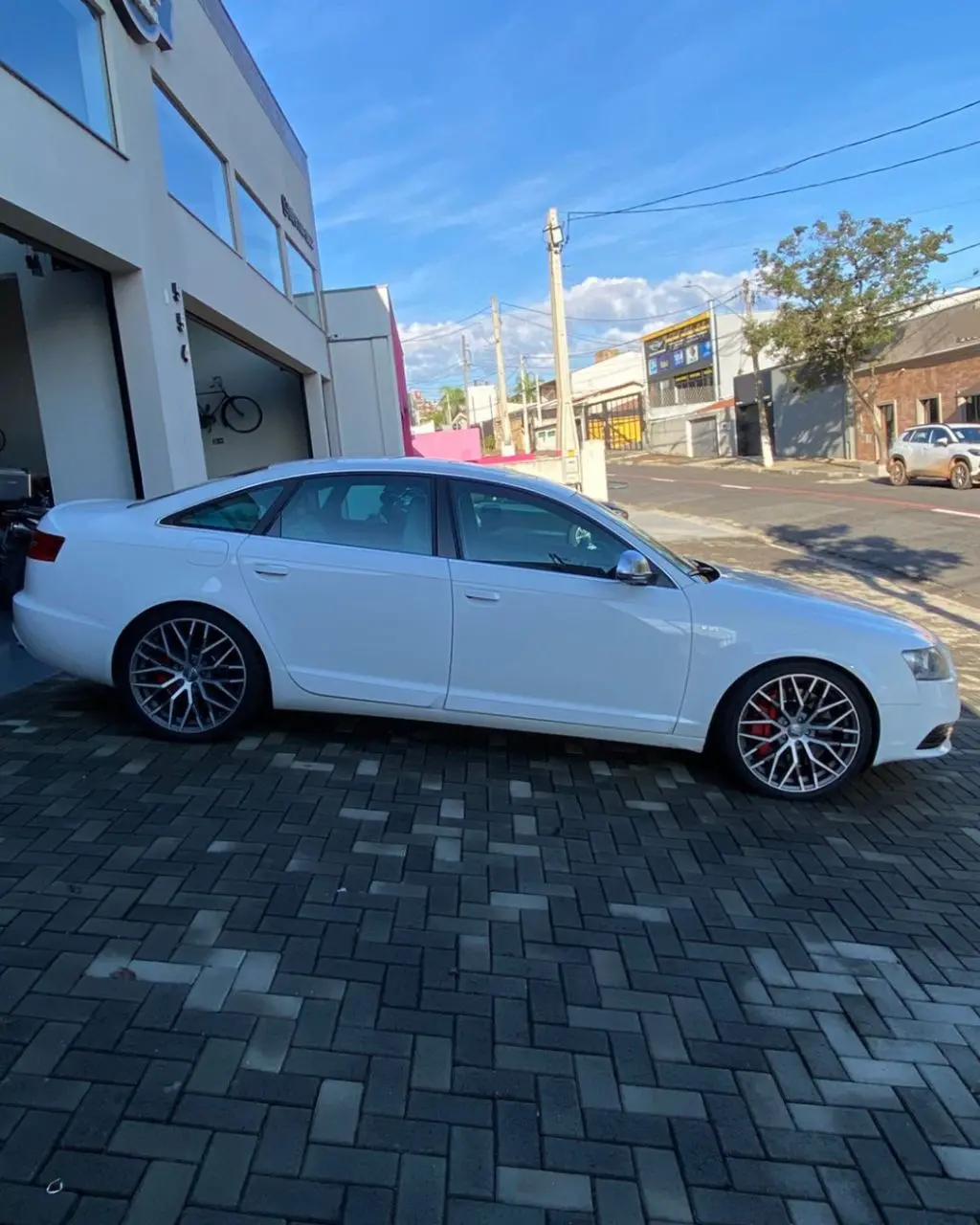 AUDI S6 - Foto