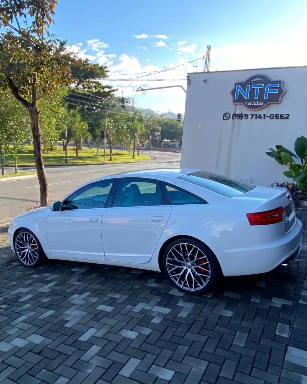 AUDI S6 - Foto