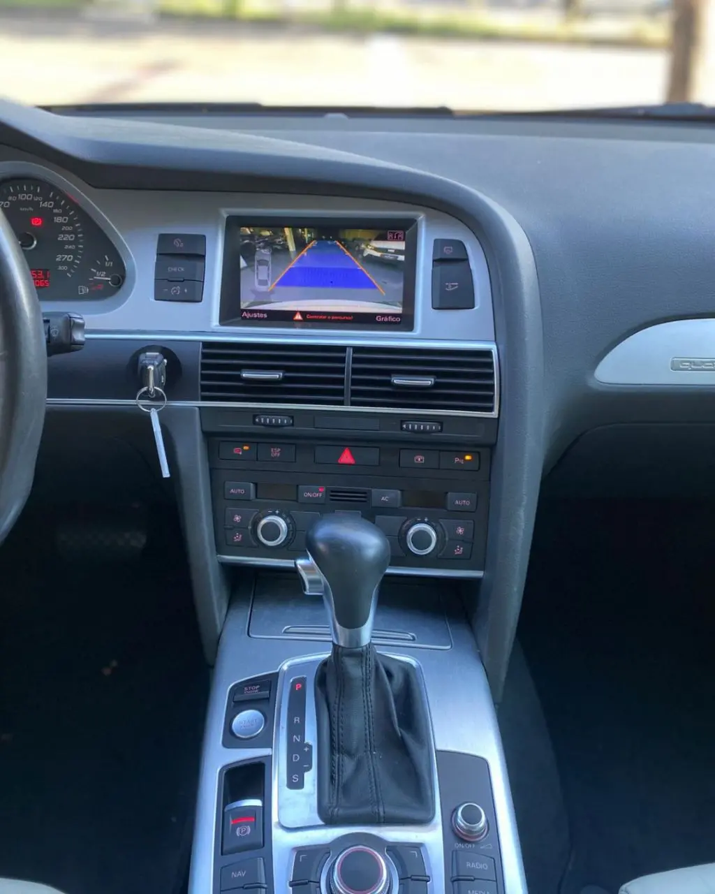 AUDI S6 - Foto