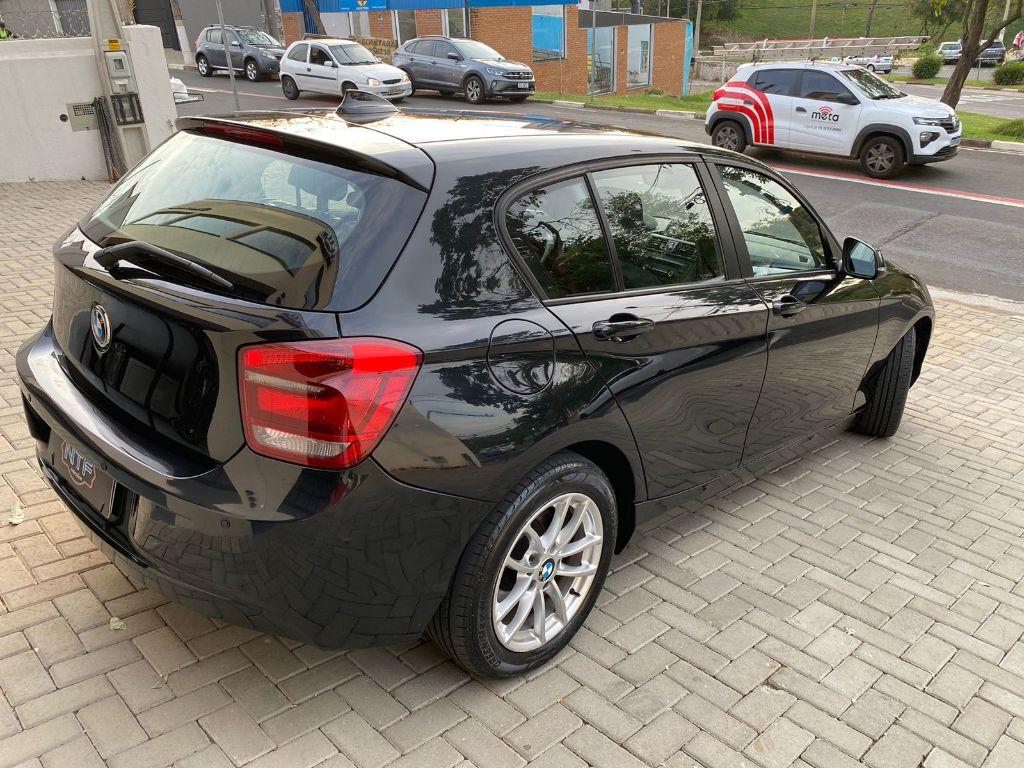 BMW 116i - Foto