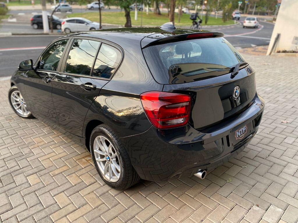 BMW 116i - Foto