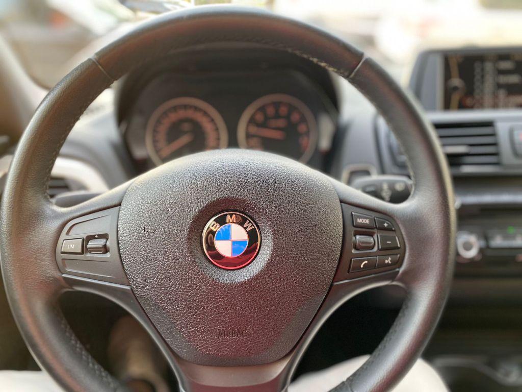 BMW 116i - Foto
