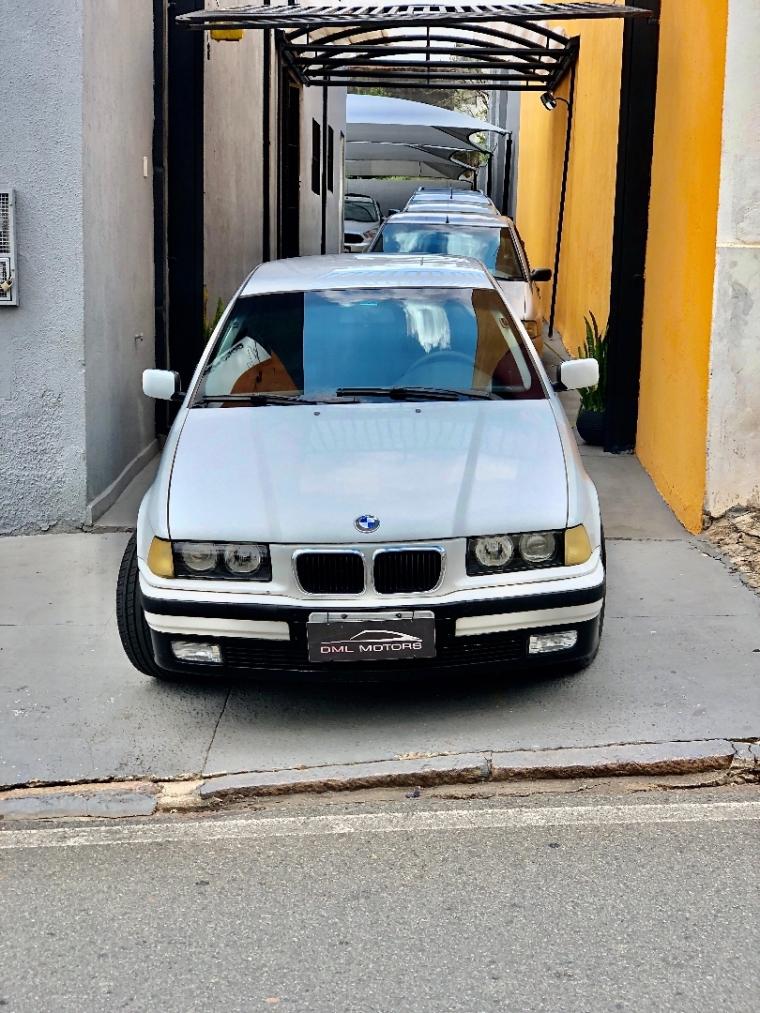 BMW 318TI - Foto