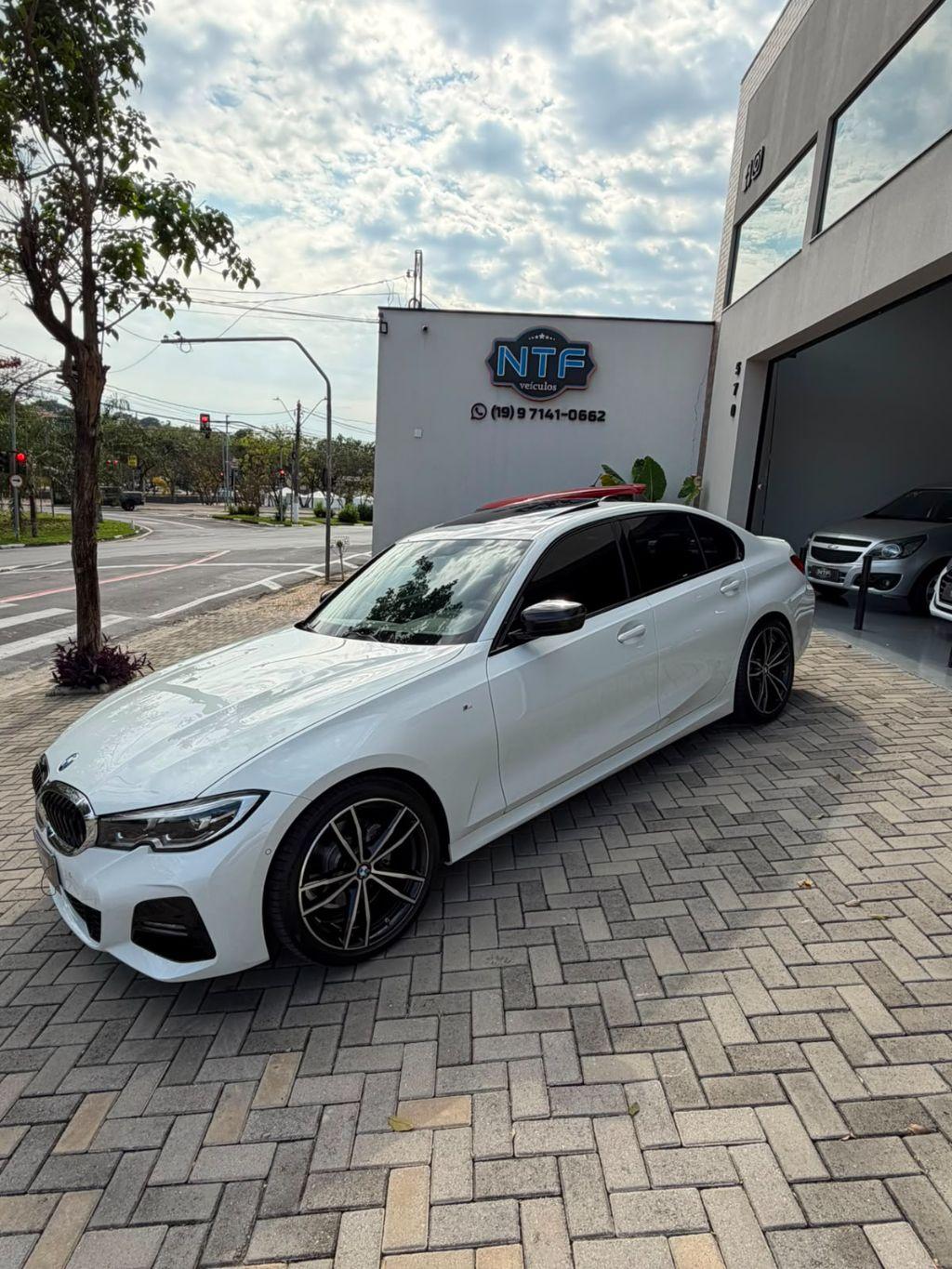 BMW 320I