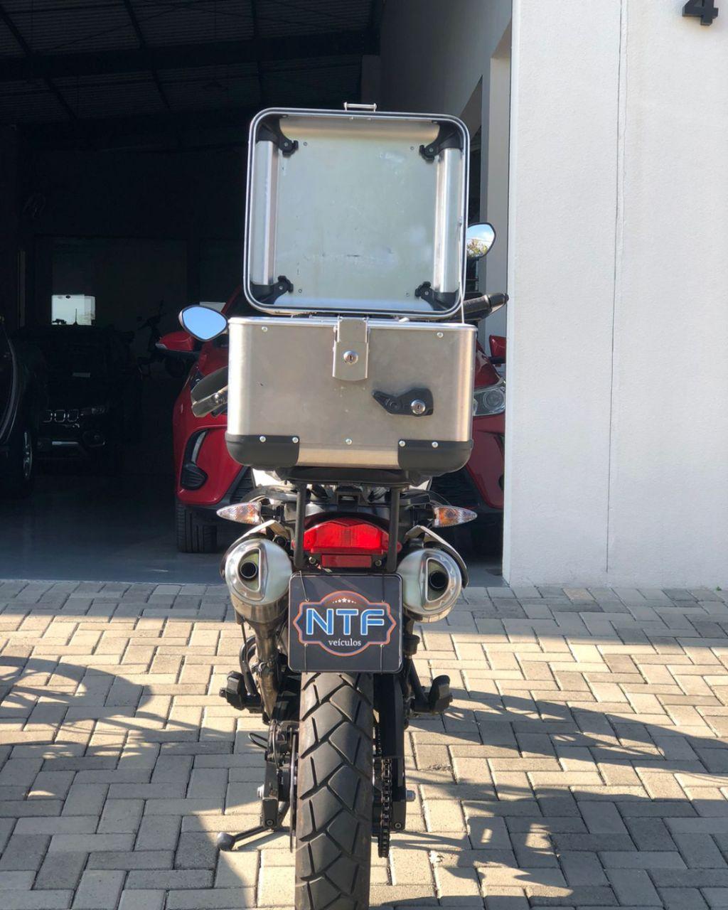 BMW G 650 - Foto