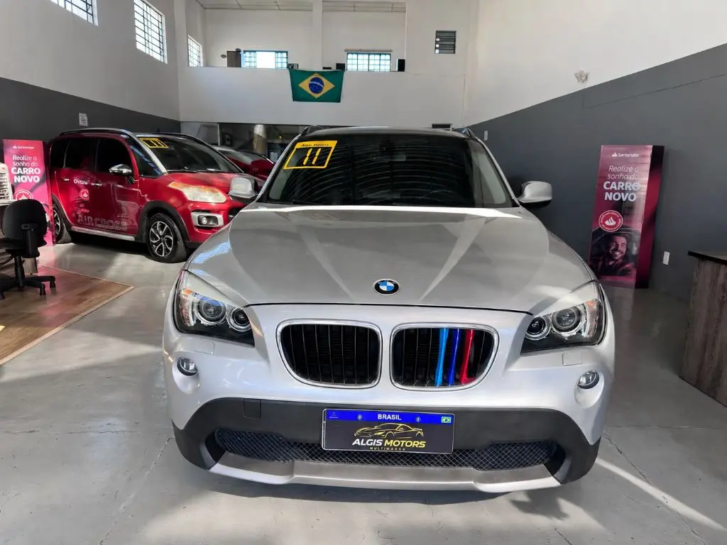 BMW X1 - Foto