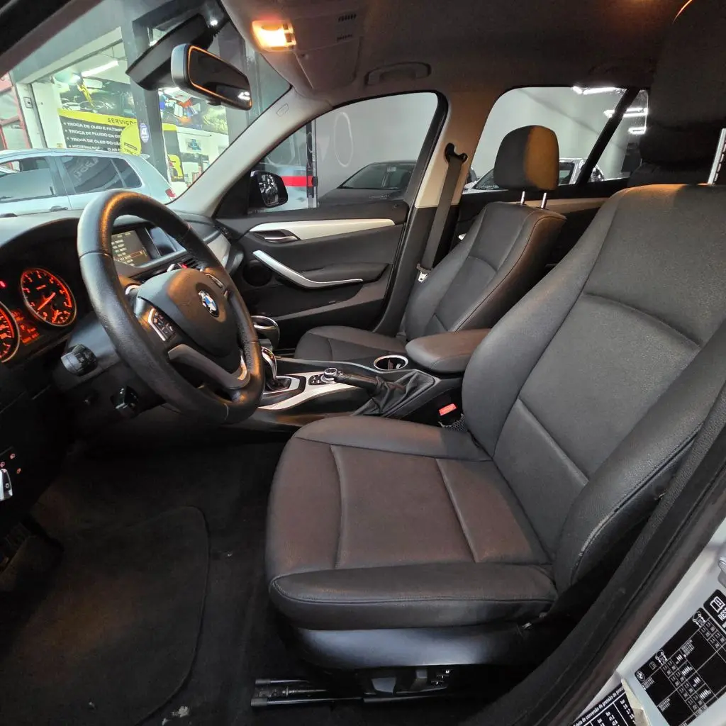 BMW X1 - Foto
