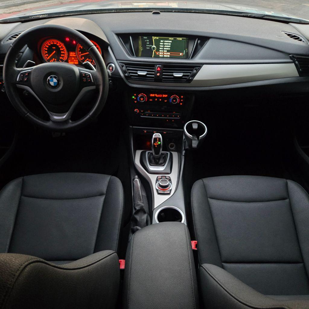 BMW X1 - Foto