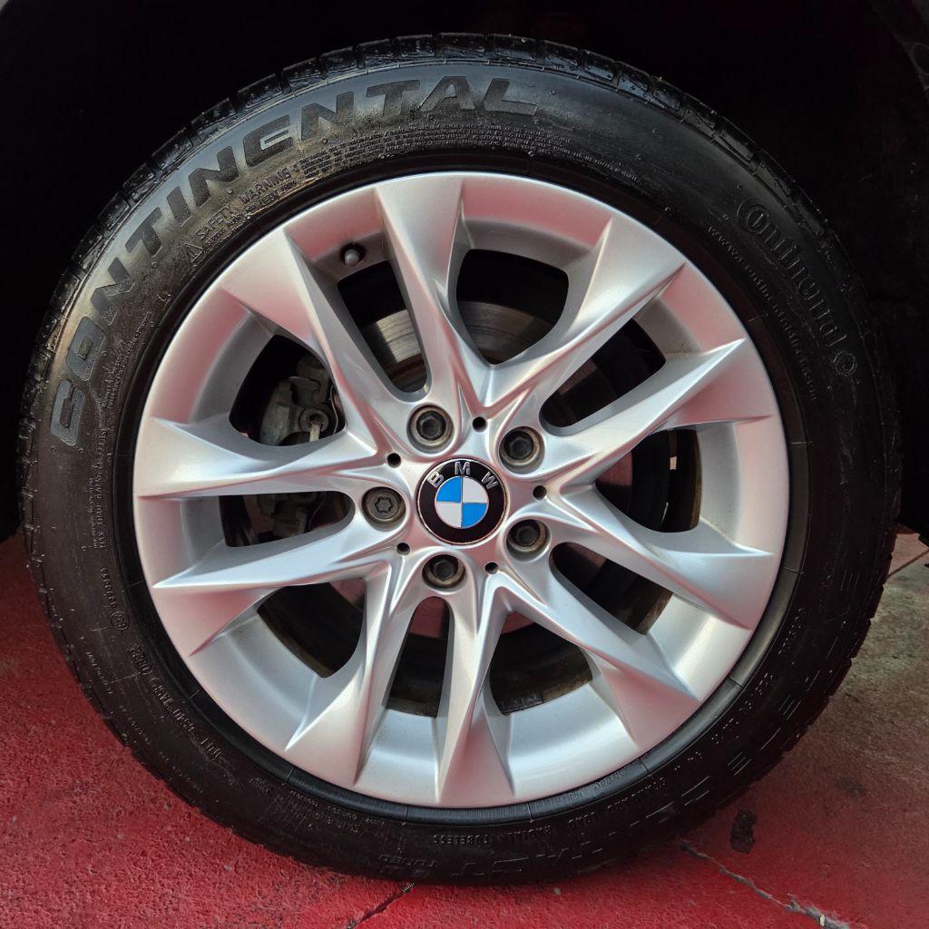 BMW X1 - Foto