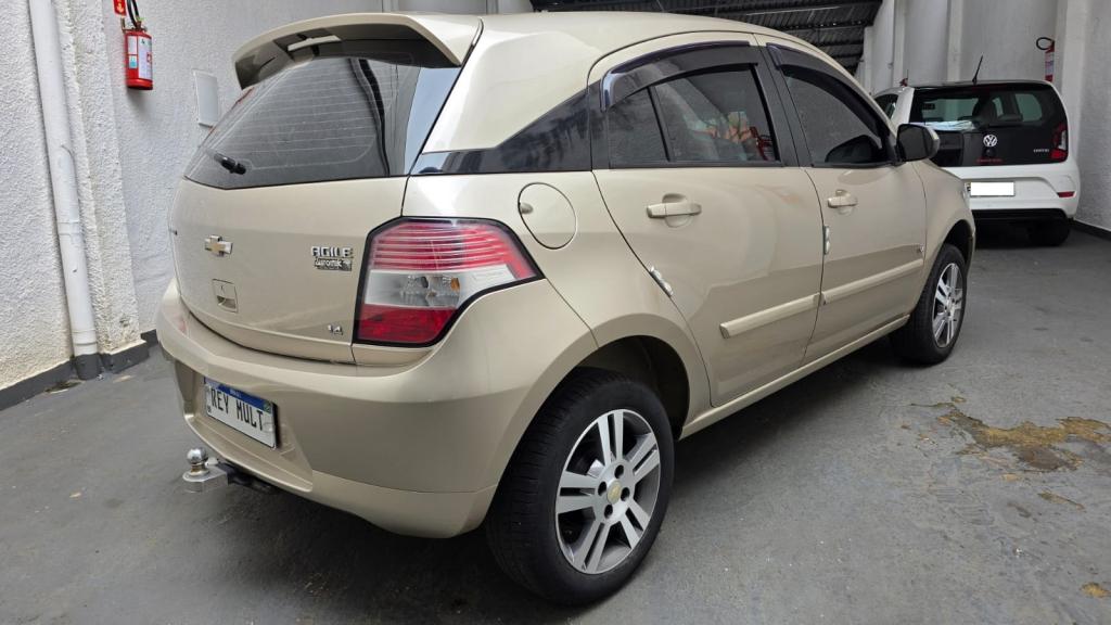 CHEVROLET Agile - Foto